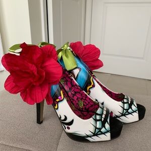 Stunning graphic heels